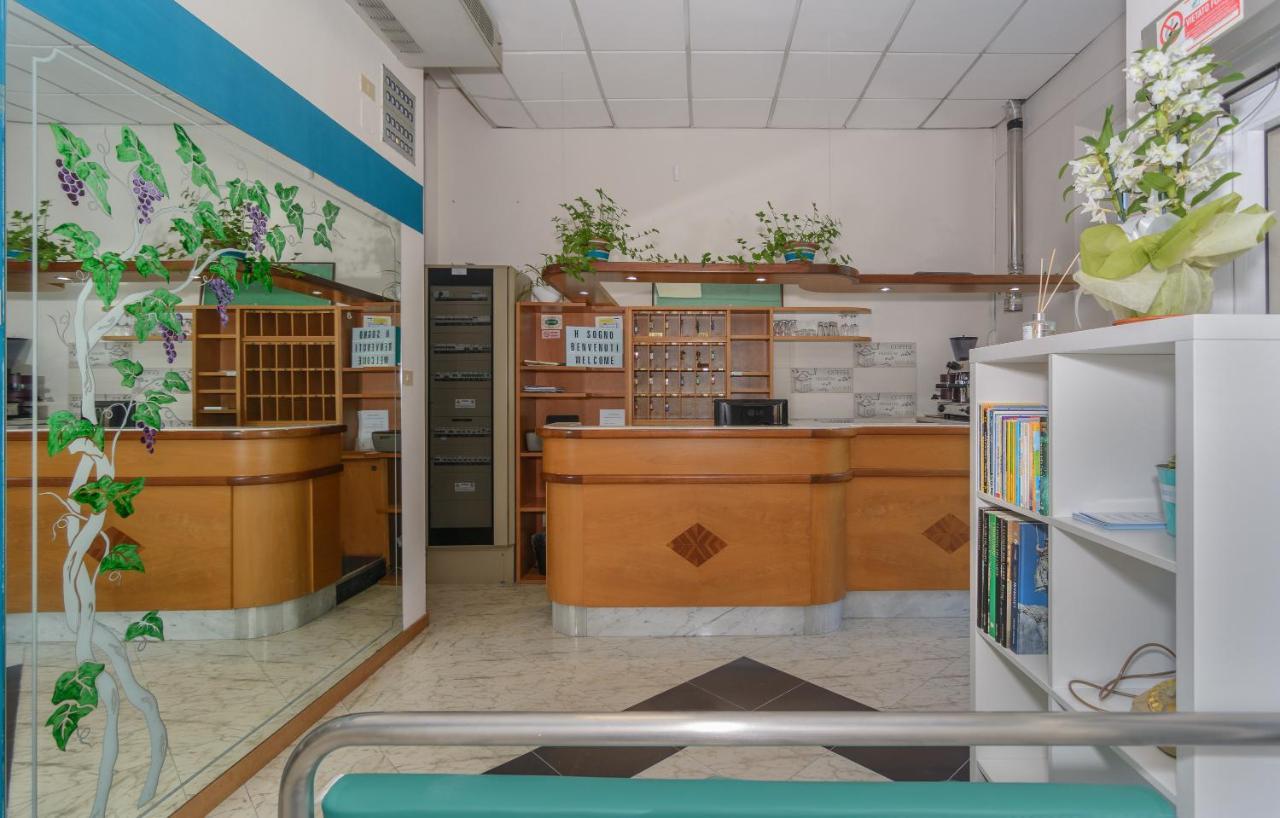 Hotel Sogno Viareggio Dış mekan fotoğraf