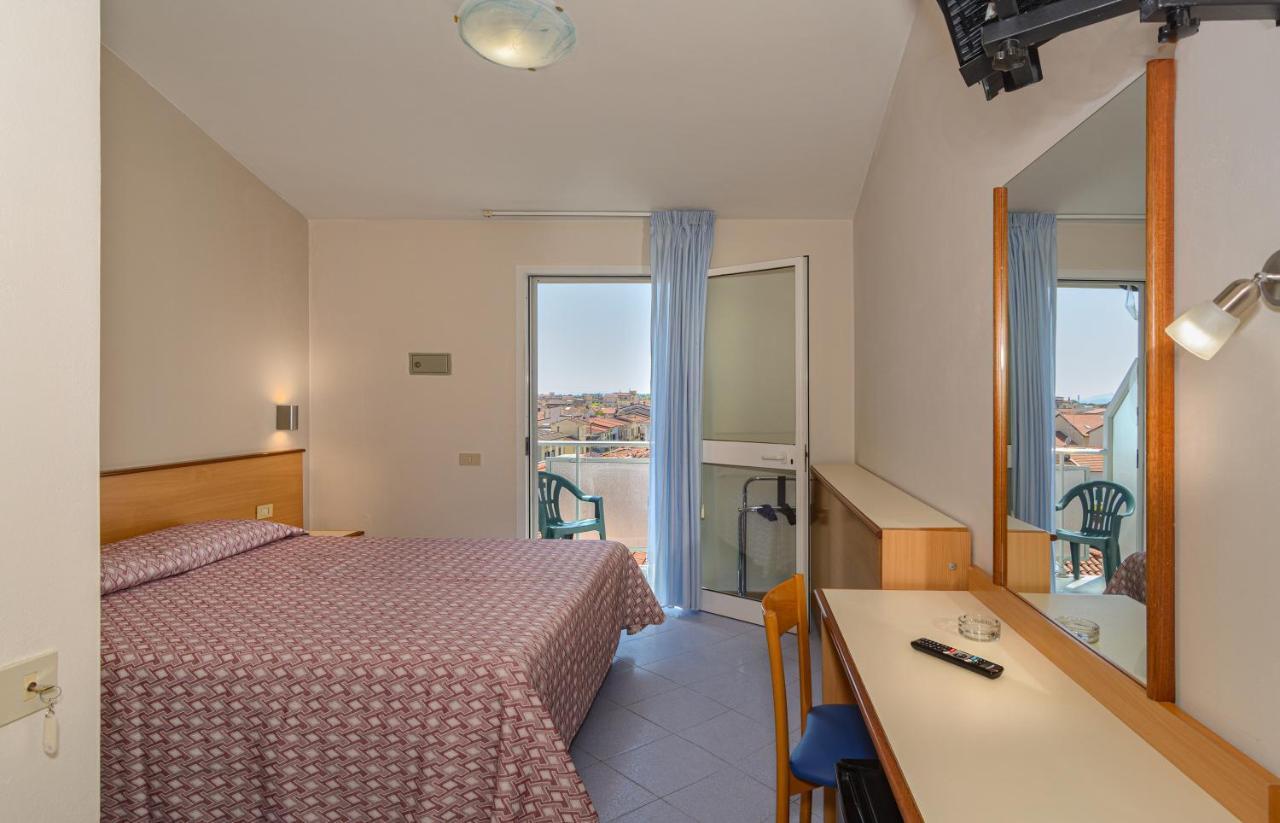 Hotel Sogno Viareggio Dış mekan fotoğraf