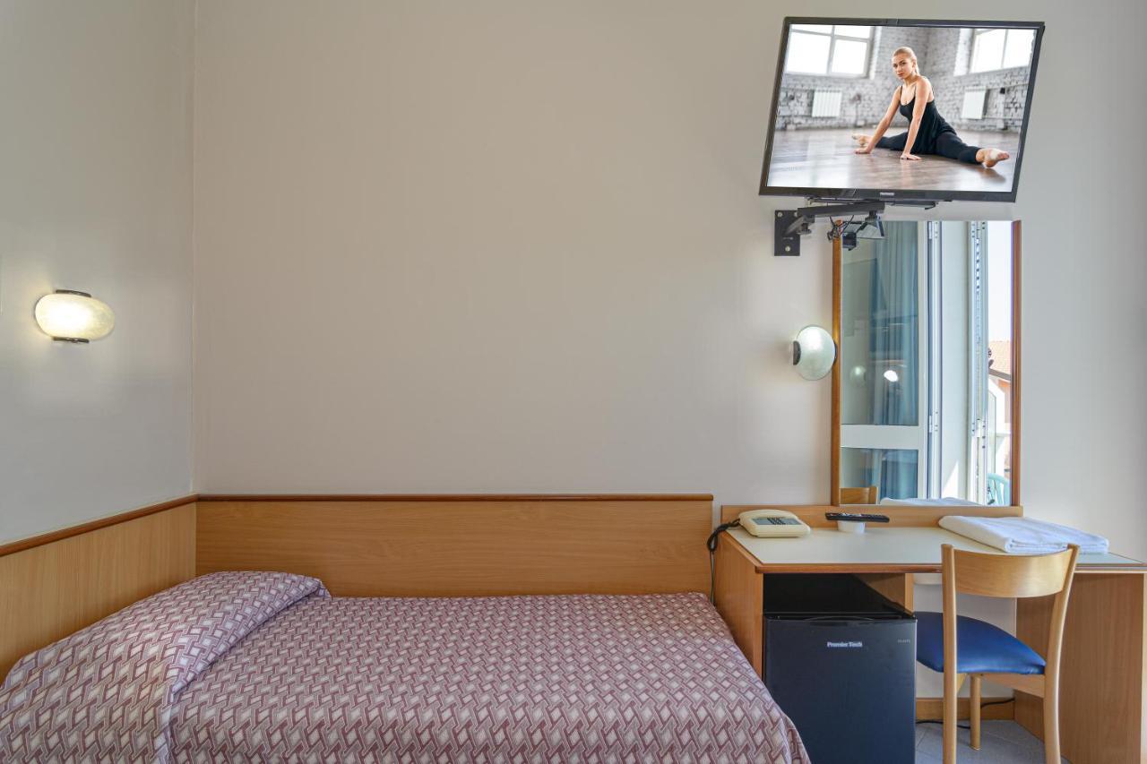 Hotel Sogno Viareggio Dış mekan fotoğraf