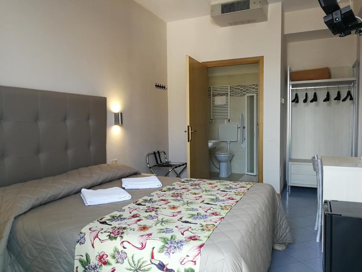 Hotel Sogno Viareggio Dış mekan fotoğraf