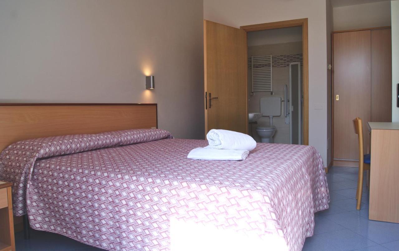 Hotel Sogno Viareggio Dış mekan fotoğraf